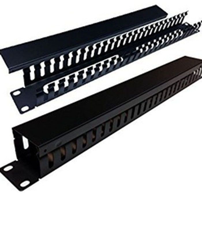 Giganet 1U Cable Manager Closed