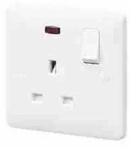 Powermax 13A 1 Gang Metallic Switched Socket