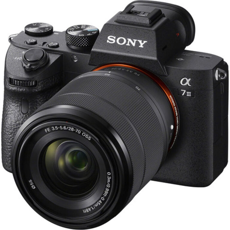 Sony A7 III Kit with 28-70mm F3.5-5.6 Lens
